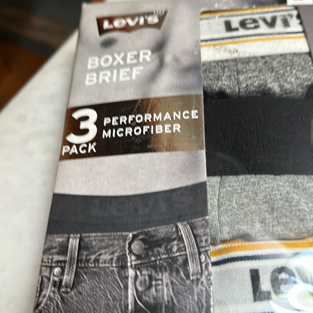 Levi’s 3-PK Microfiber Performance Boxer Briefs LG NWT - Picture 4 of 10